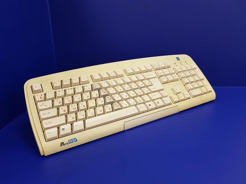 Акриловая подставка для электроники и других товаров (150мм.) фото 1