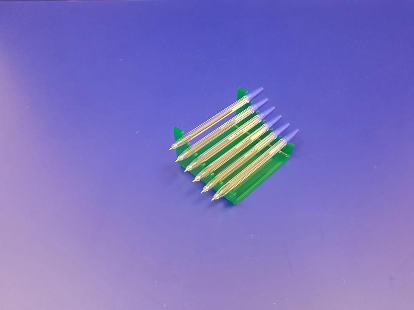 Подставка для ручек карандашей кистей 6 секции (горка радиус, цвет зеленый) фото 1