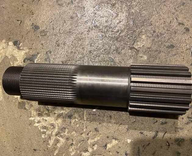 Вал делителя КПП RT11509C, 9JS135 F99882 фото 1