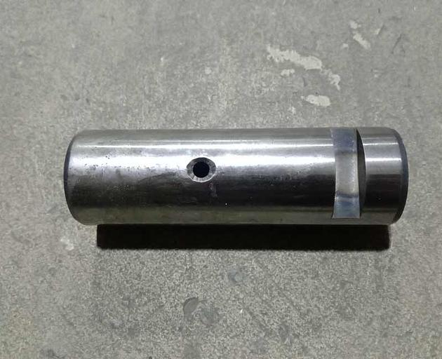 Pin (40*124) of hydraulic cylinder of rotation SDLG 933/936/930 29250004081 фото 1
