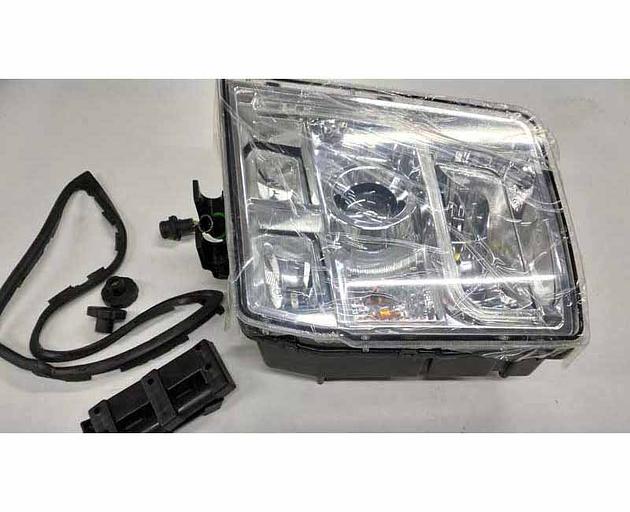 Фара передняя левая SHAANXI Х3000 светодиодная DZ97189723251 UltraStar фото 1