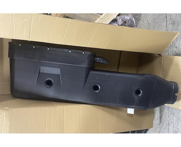 Air intake F2000 81.08201.6053 фото 1