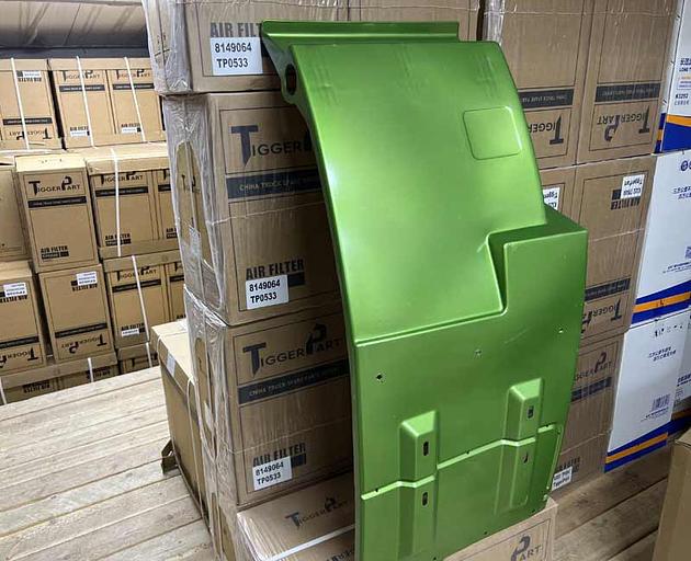 Брызговик в сборе левый зеленый Х3000 DZ13241230791-105 фото 2