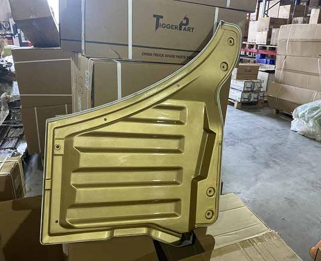 Накладка двери нижняя правая золотая Х3000 DZ14251330152 фото 2