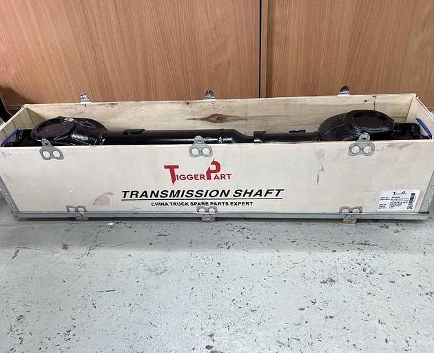 Cardan shaft SHAANXI F2000 6x6 from transfer case to middle. bridge L980 f.180 4 holes DZ9114312098 TiggerPart фото 3