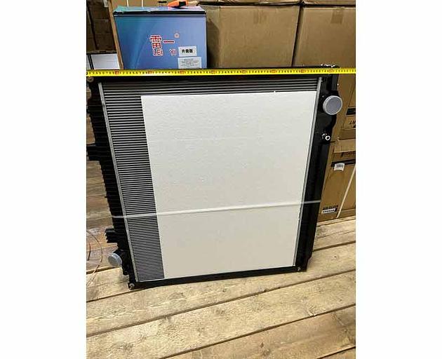 Радиатор охлаждения 812W06100-0002 фото 1