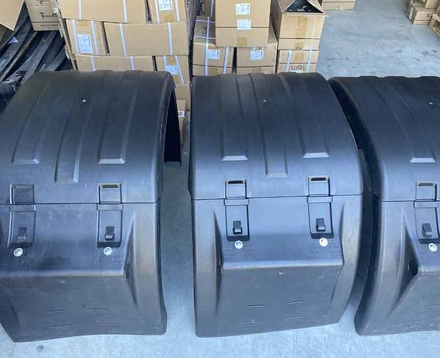 Set of rear fenders for tractor on one wheel SHAANXI SITRAK 1С31187 фото 3