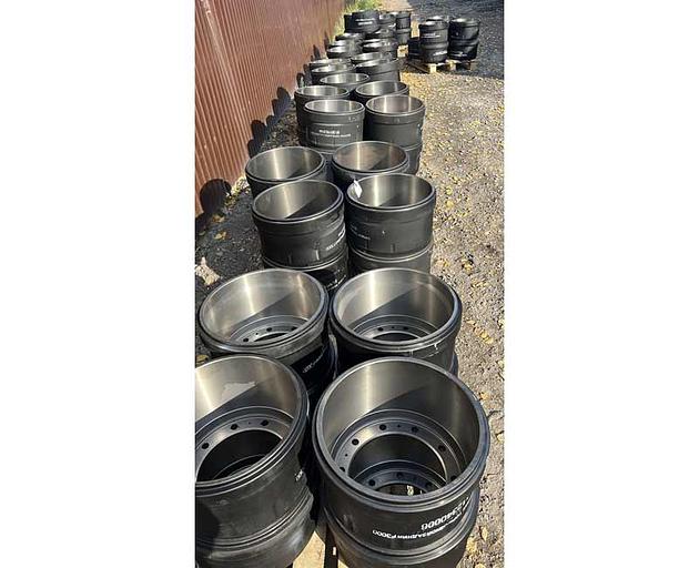 前制动鼓 SHACMAN 6x4 9.5t.桥汉德 DZ950094400 фото 1