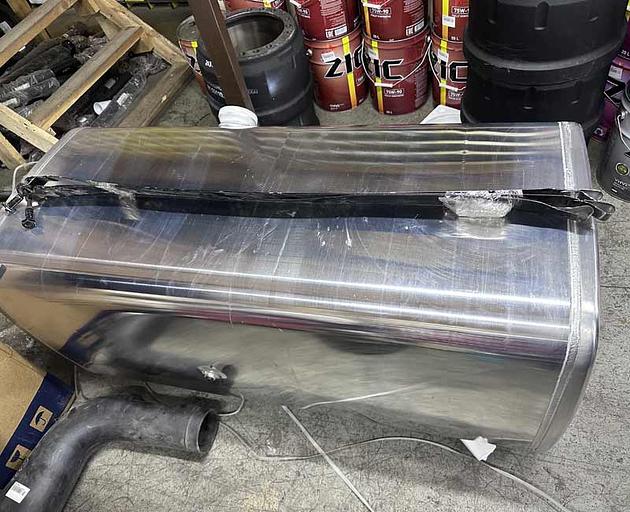 Fuel tank with tank fastening tape 600 l. SHACMAN DZ91259550620 710x710x1300 DZ91259550600 фото 1