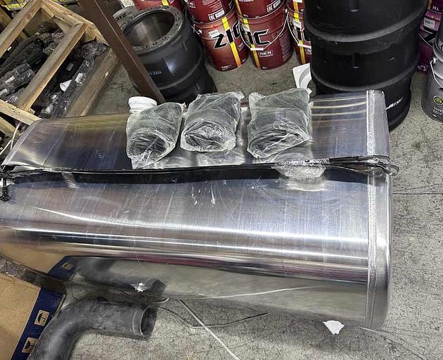 Fuel tank with tank fastening tape 600 l. SHACMAN DZ91259550620 710x710x1300 DZ91259550600 фото 5