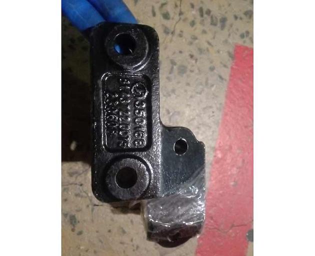 Кронштейн переднего стабилизатора SHAANXI X3000 1С32086 фото 1