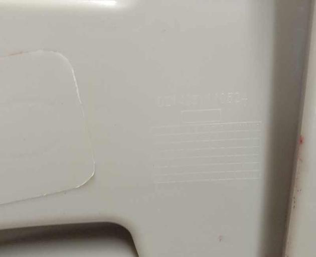 Обтекатель кабины внутренний правый SHACMAN X5000 рестайлинг (красный) DZ14251110524 фото 2