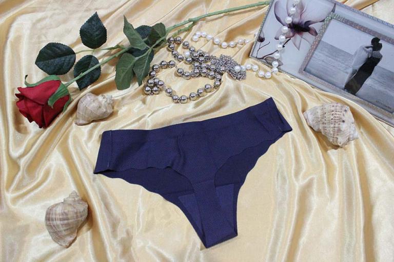 Women's thong size 42-46 Art. 2021 premium seamless (k.8647) фото 3