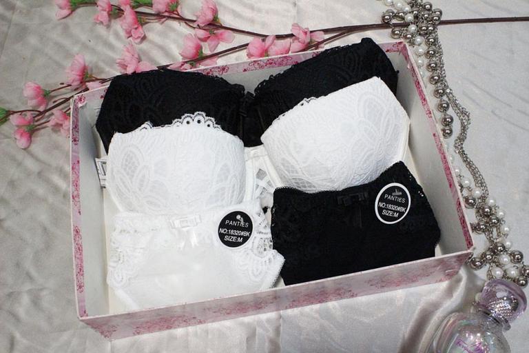 Комплект нижнего белья: бюстгальтер № 2 PUSH UP и трусы р-р 42-46 Арт. 18320 (75-85) Анжелика (к.11585) фото 3