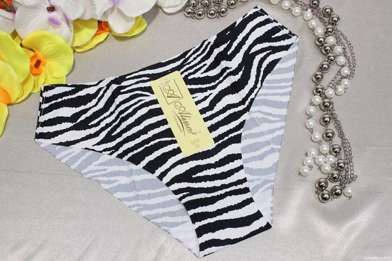 Әйелдер трусики мөлшері 42-46 Өнер. 588 премиум үзіліссіз (k.11824) фото 1