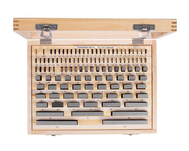 Набор КМД N 3 кл.0 (0-Н3) КировИнструмент с поверкой фото 1