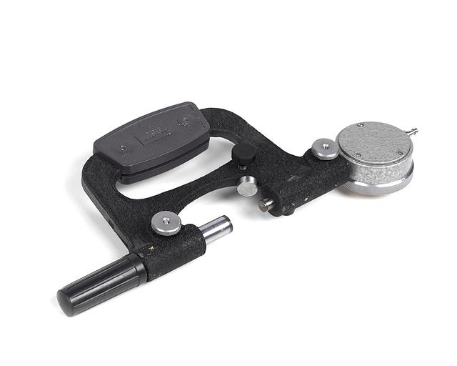 Скоба индикаторная СИ- 50 0,01 КировИнструмент с поверкой фото 3