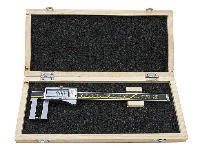 Штангенциркуль д/нар.канавок ШЦЦСК-6-150 0,01 электр. губ.100мм SHAN с поверкой фото 2