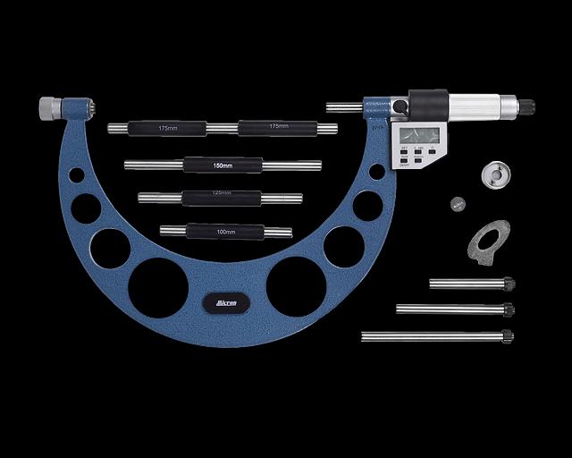 Микрометр гладкий МКЦС- 200 0,001 электр. 5-кн. с калибр. МИК с поверкой фото 1