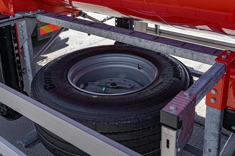 Нефтевоз 32 м³ без термоизоляции 914221-02 фото 6