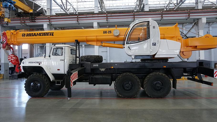 Автокран Ивановец КС-45717-1Р жүк көтергіштігі 25 т фото 5