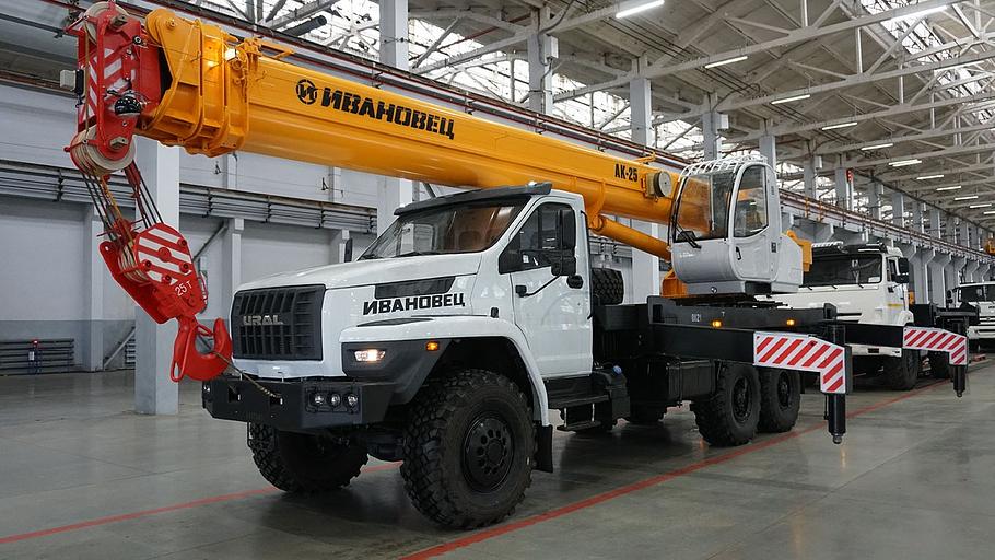Автокран Ивановец КС-45717-2Р жүк көтергіштігі 25 т фото 4