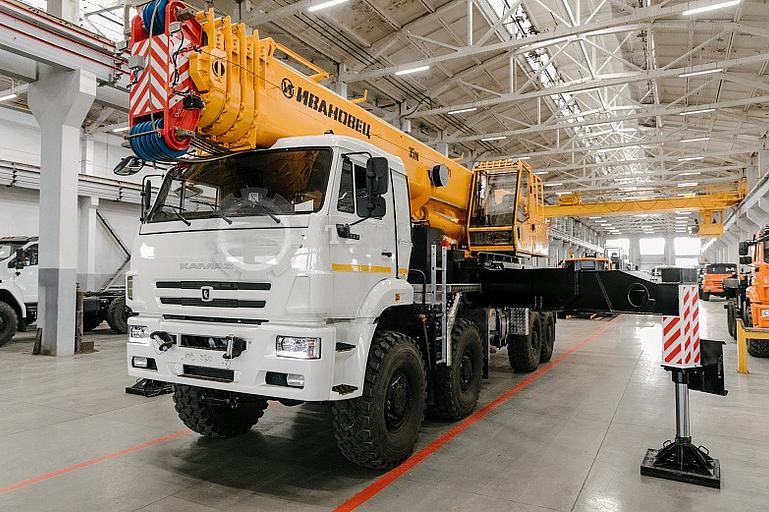 Автокран Ивановец КС-6577К-3 жүк көтергіштігі 50 т фото 1