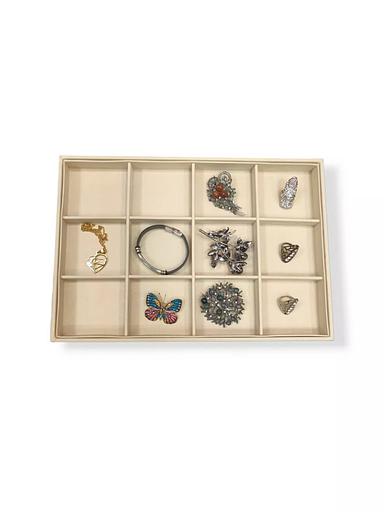 Tablet for displaying jewelry (beige) WHOLESALE фото 1