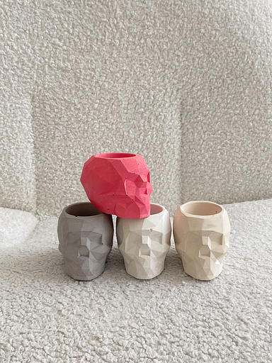 Pot-candlestick Skull Yorick from a sculptural mixture, wholesale фото 1