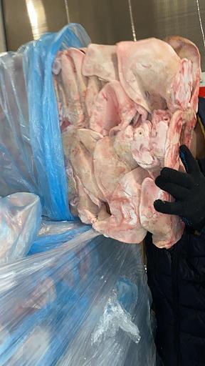 Свиные уши с раковиной и прикорневым мясом фото 2