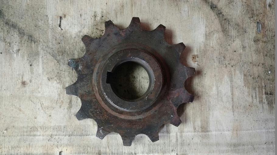 Звездочка привода щетки МТЗ Z=14 ПЩ-МТЗ-80 ОПТ фото 1