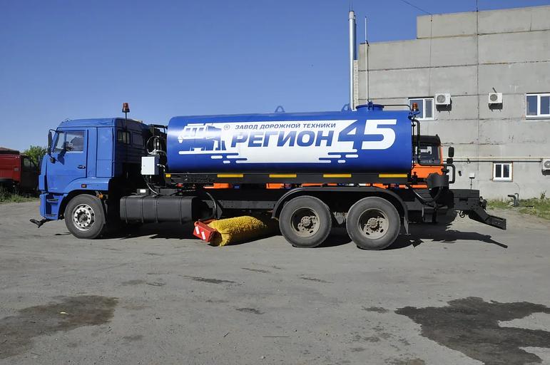 The irrigation machine Kamaz-65115 фото 3