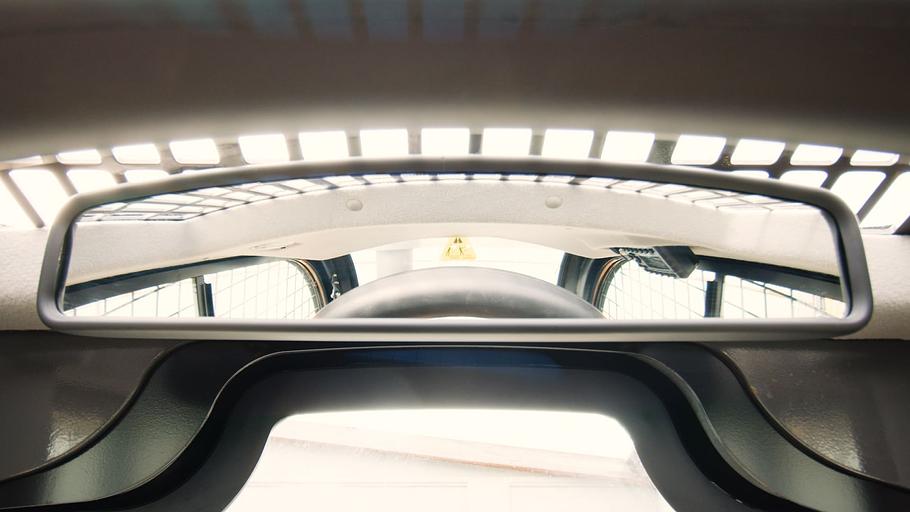 Мини-погрузчик колёсный CASE SV250B фото 3