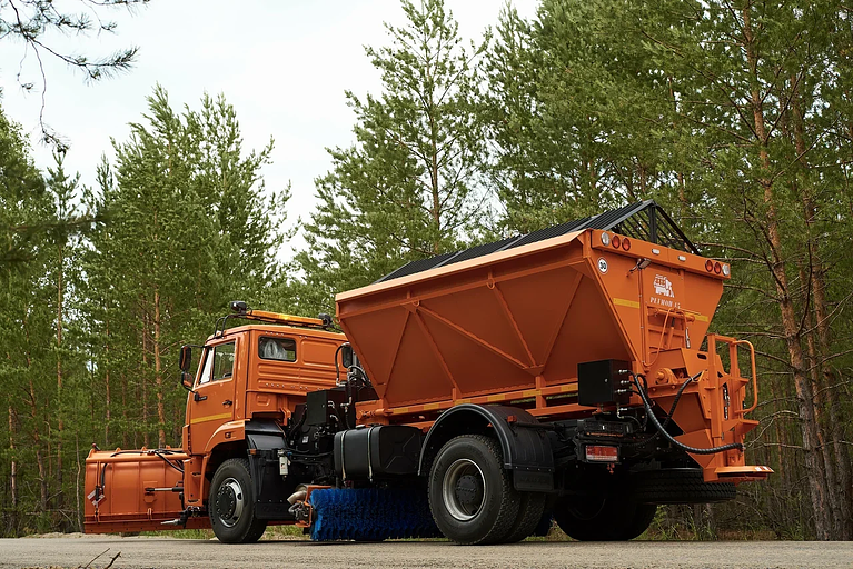 Combined road vehicle on the Kamaz-53605 chassis фото 4