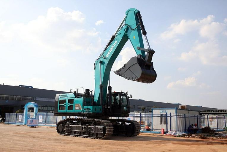 Экскаватор Sunward «SWE750F» карьерный фото 2