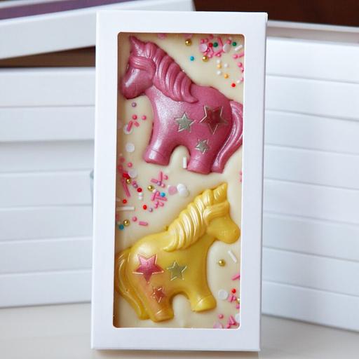 Белый шоколад ручной работы Chocolove с единорогами фото 1