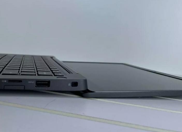 Ноутбук Dell Latitude 7300 ОПТ фото 2