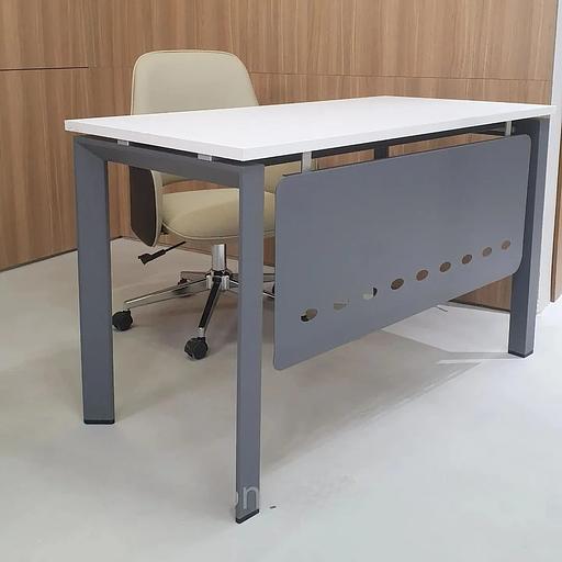 Стол офисный с металлической царгой, под заказ фото 1