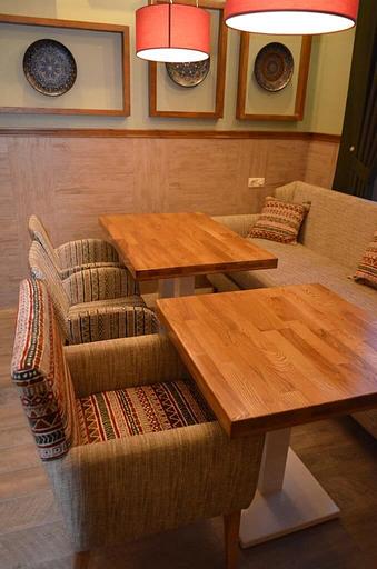 Деревянный интерьер для кафе/ресторанов фото 3