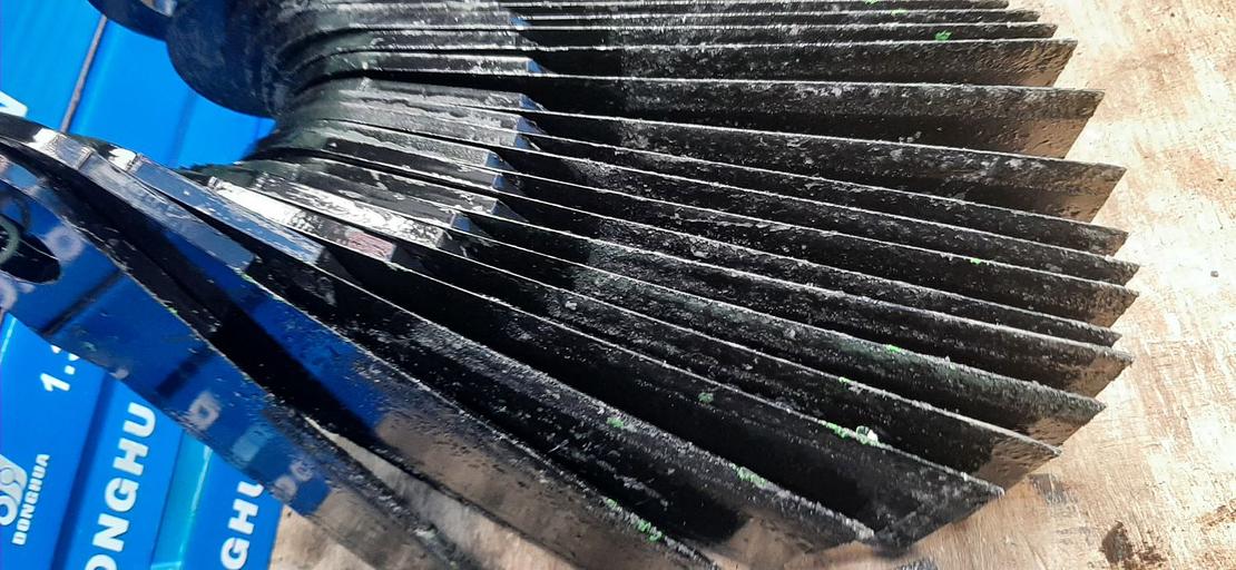 1.319.929 Нож на кукурузную жатку oros Орош фото 2