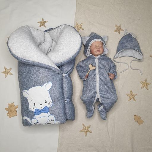 № 435 Комплект на выписку с вышивкой «Мой Котенок», голубой ОПТ фото 1