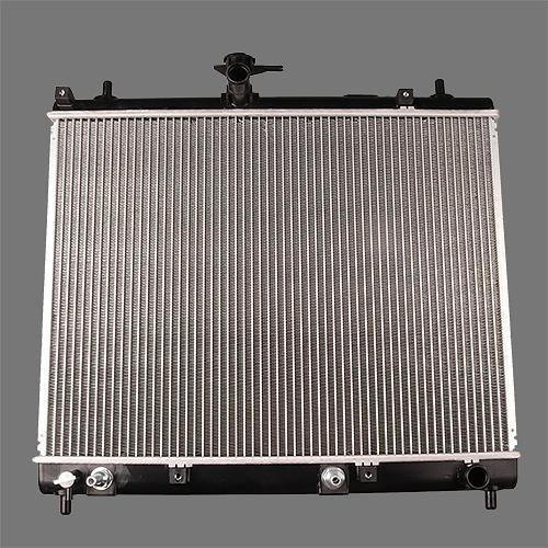 Радиатор охлаждения двигателя SM-16400-B1150 16400-B1150/B1180/B1151/B1340 3SZVE J200/210 SU фото 1