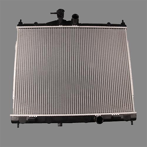 Радиатор охлаждения двигателя SM-21460-JX10B 21460-JX10B/JX10A HR16 NV200 МТ SUMOMOTO фото 1