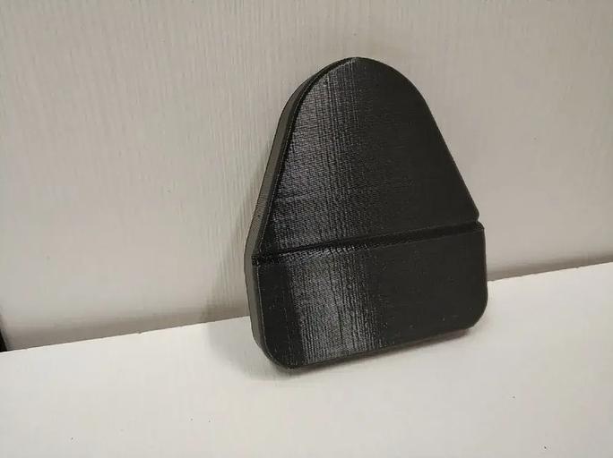 Усиленная крышка заднего стеклоочистителя Touareg фото 1