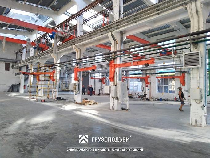 Консольный кран фото 2