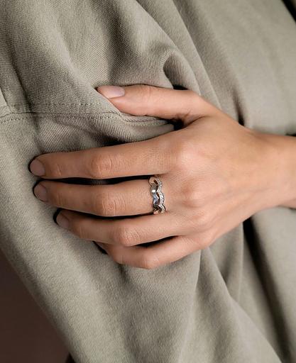 Серебряное кольцо волны с фианитами 925 фото 6