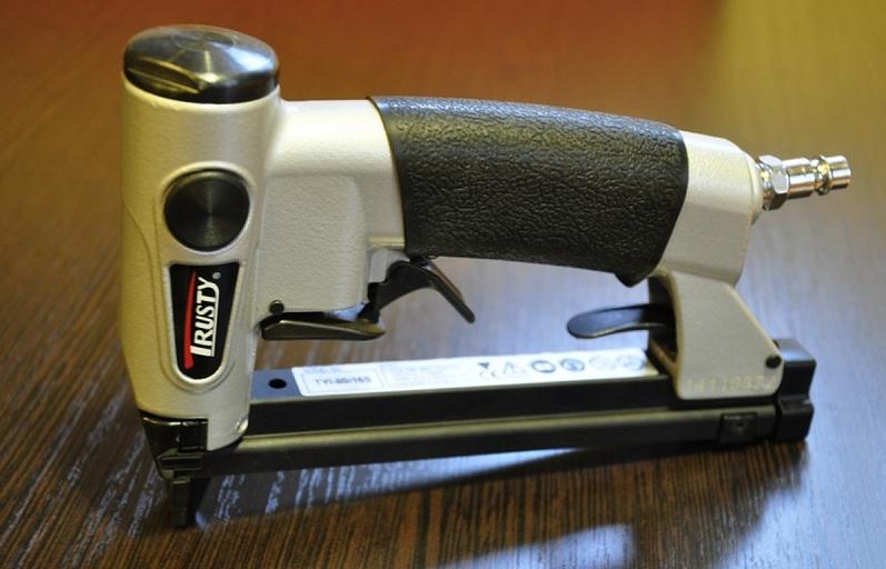 Пневматический степлер Trusty TYI-80/16S опт фото 2