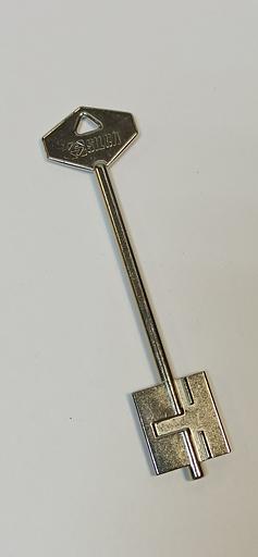 Заготовка ключа 5IT8 фото 1