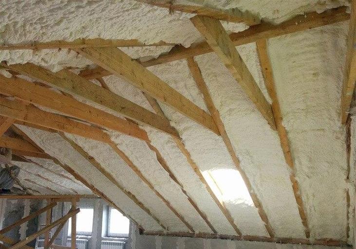 Утепление пеной ППУ (пенополиуретаном) фото 3