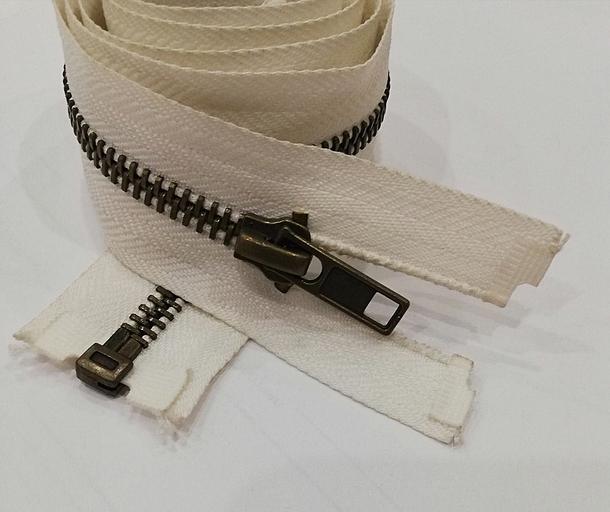 Молния металл №5 80см. 1зам. Зол.зуб Белый фото 1